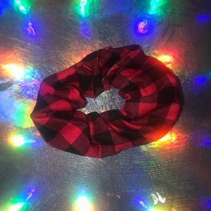 Red checkered scrunchie